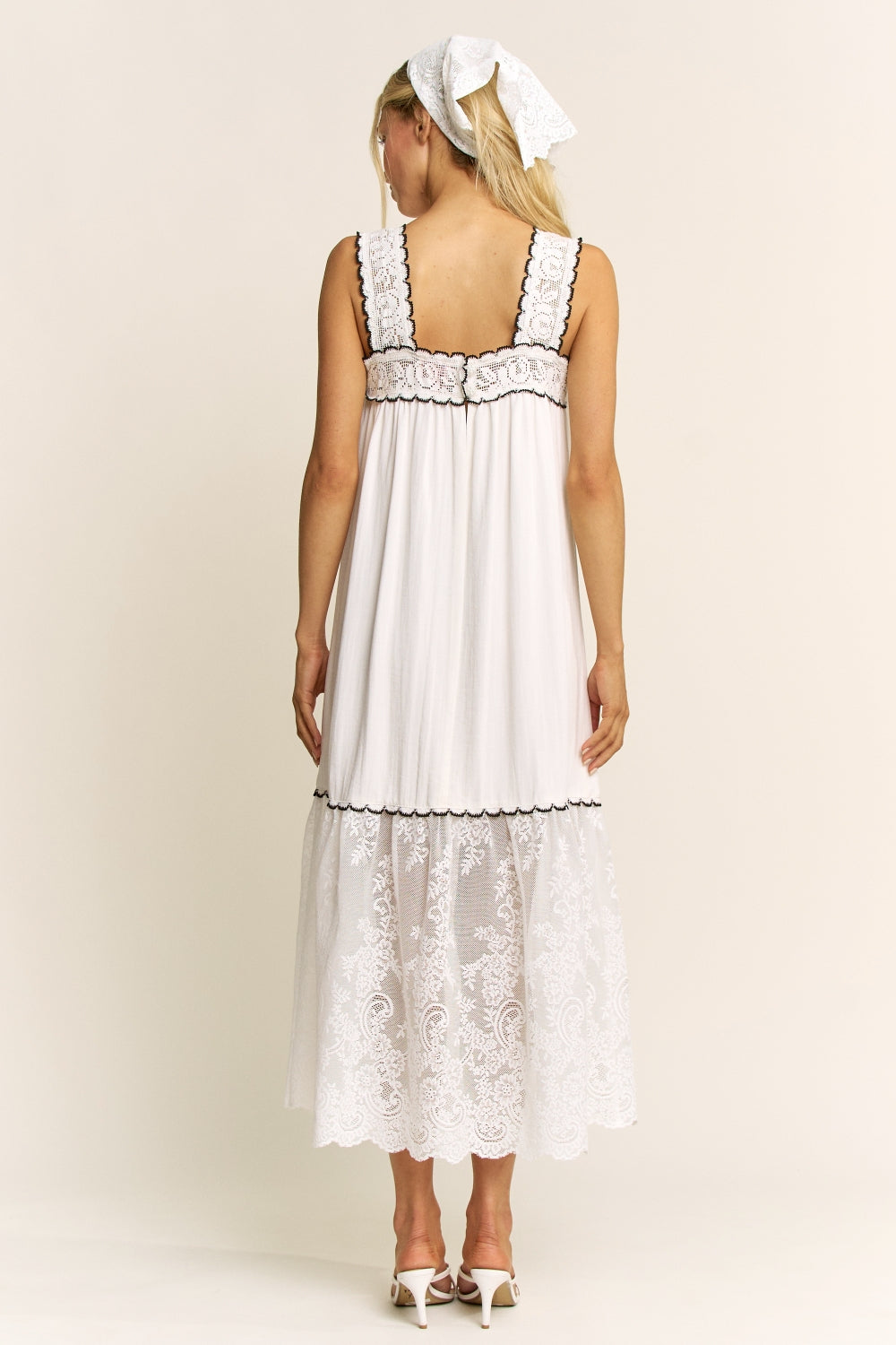 CD1055_WHITE
