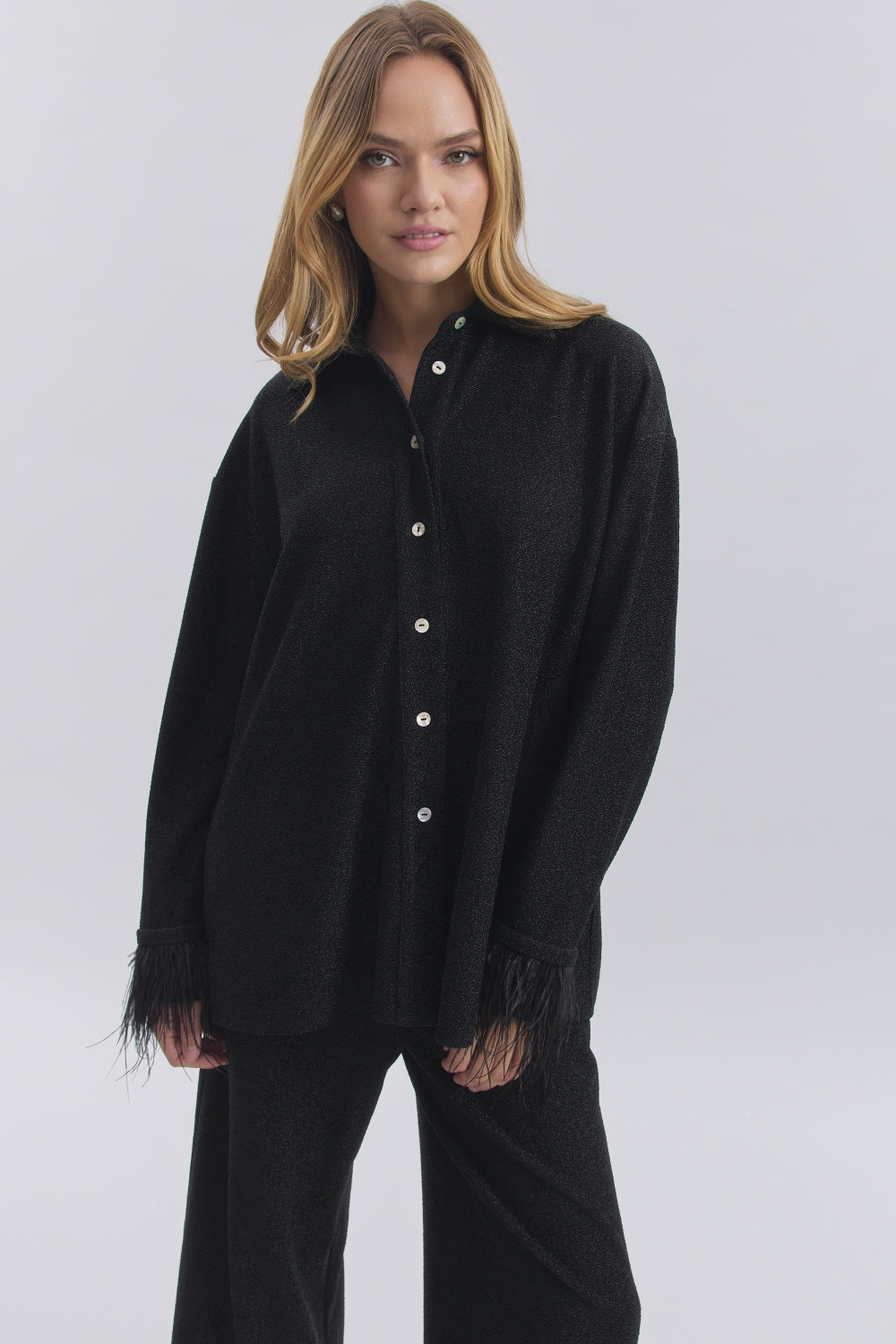 EVT2074_BLACK