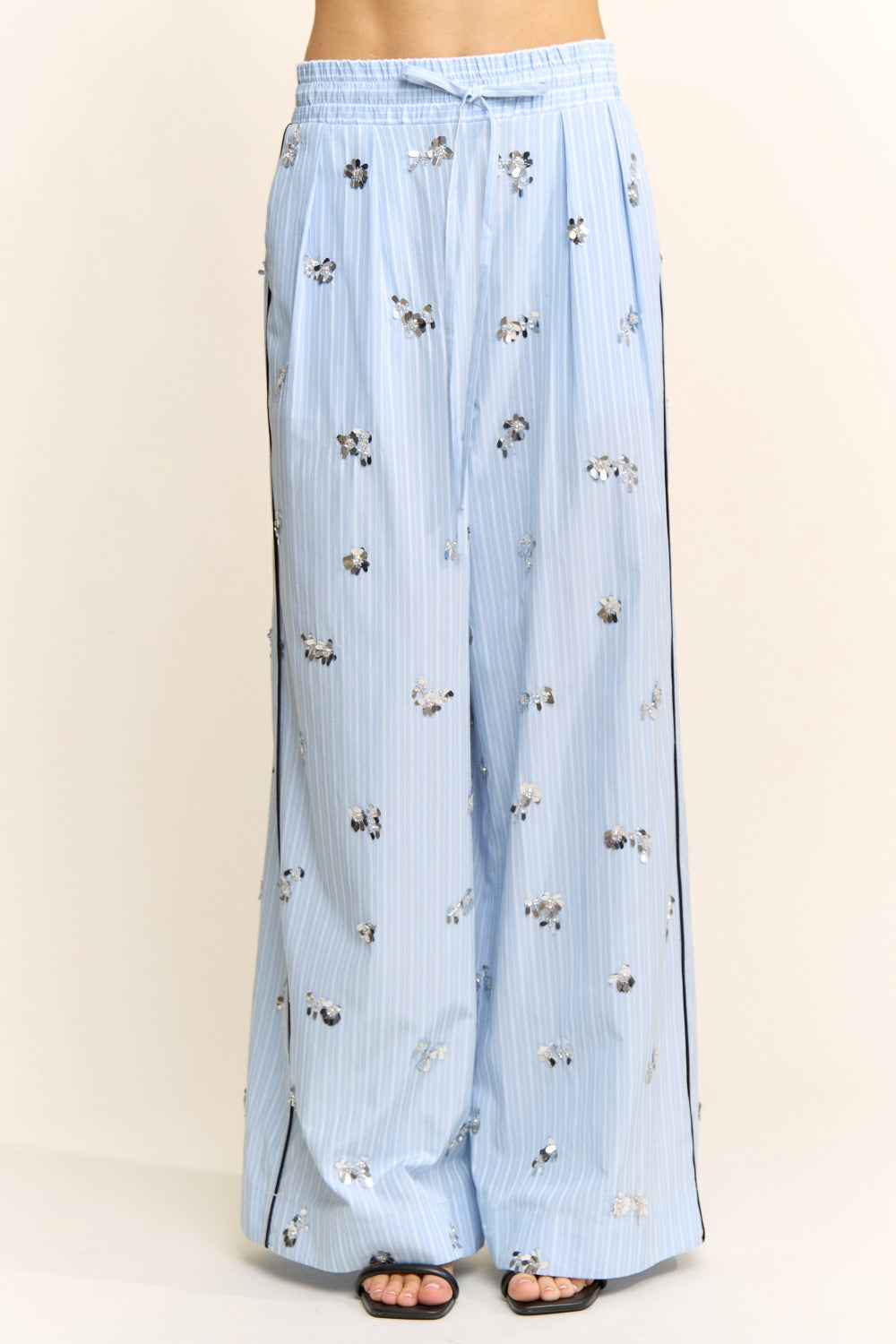 EVB3041_LIGHT BLUE